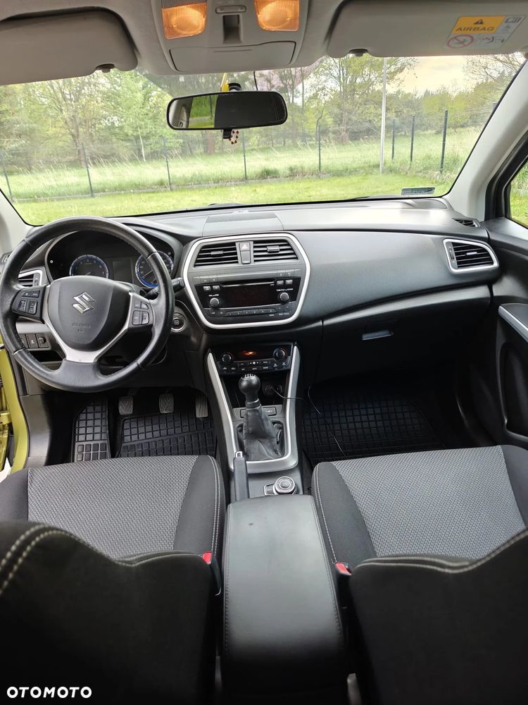 Suzuki SX4 S-Cross 1.6 Elegance 4WD - 10