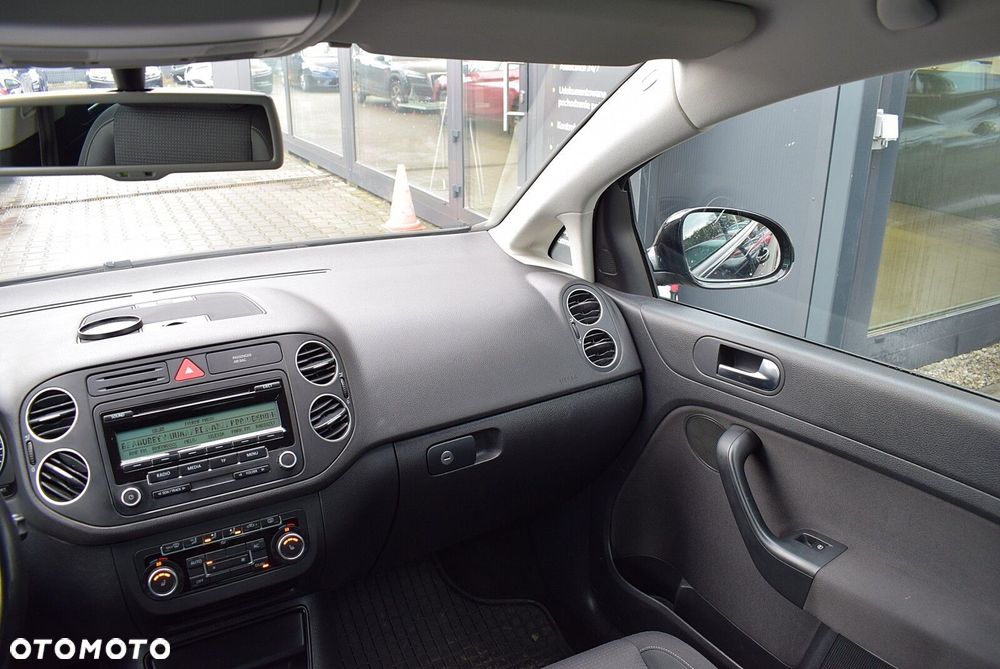 Volkswagen Golf Plus - 23