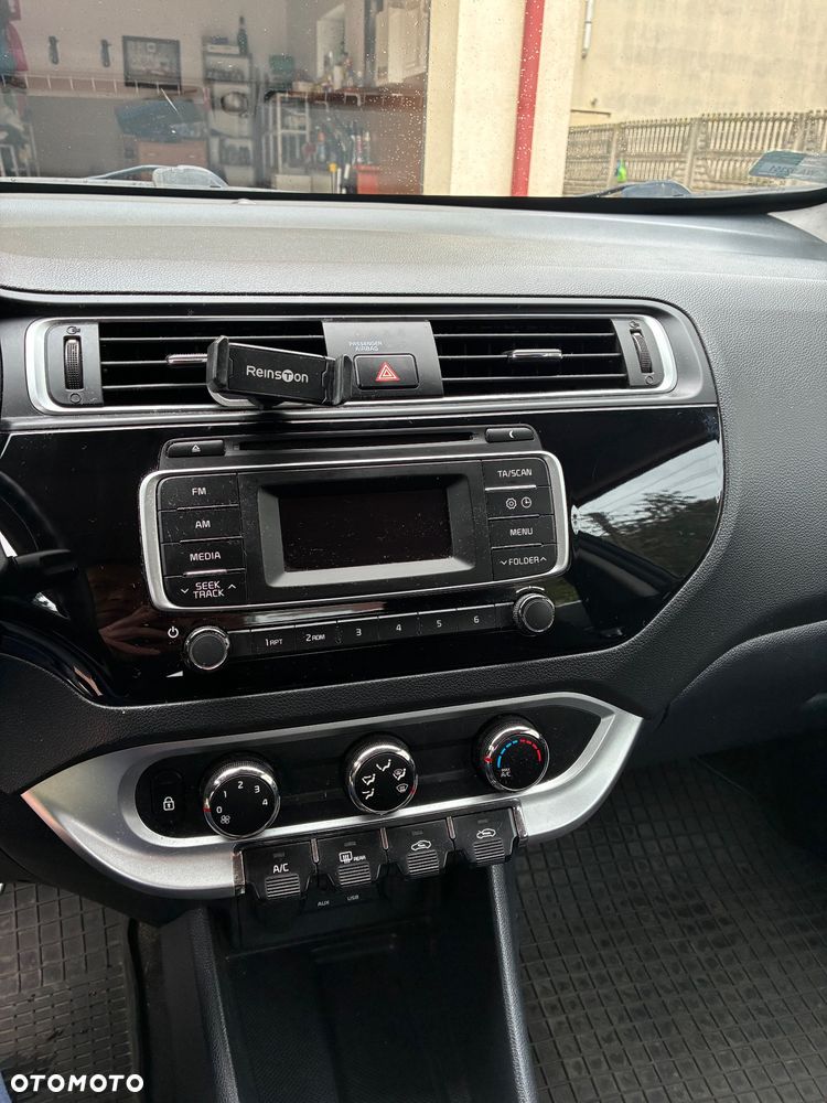 Kia Rio 1.2 M (klm) - 7