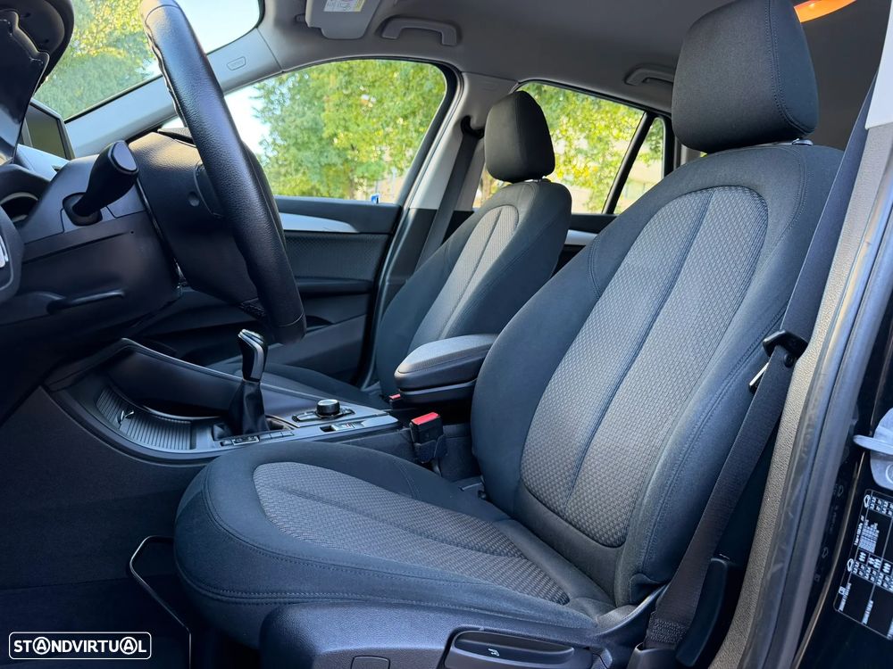 BMW X1 sDrive18i Advantage - 23