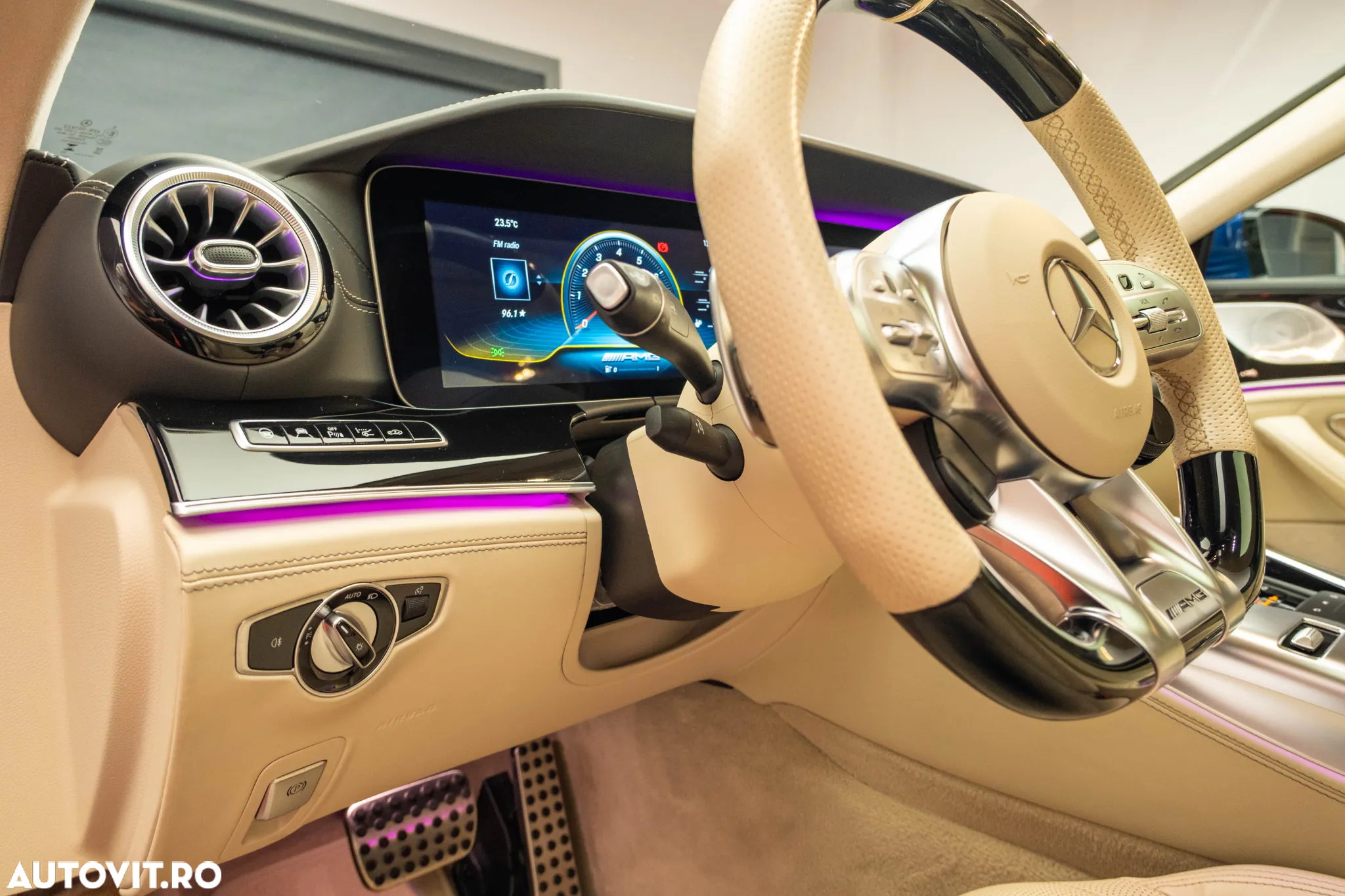 Mercedes-Benz AMG GT-S 63 4MATIC+ - 20