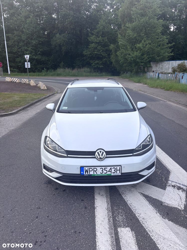 Volkswagen Golf 1.6 TDI BMT Comfortline - 9