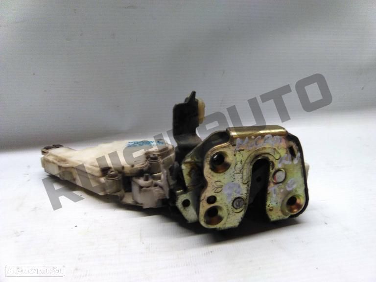 Fechadura Porta Trás Esquerda  Nissan Micra Ii (k11) [1992_2002 - 1
