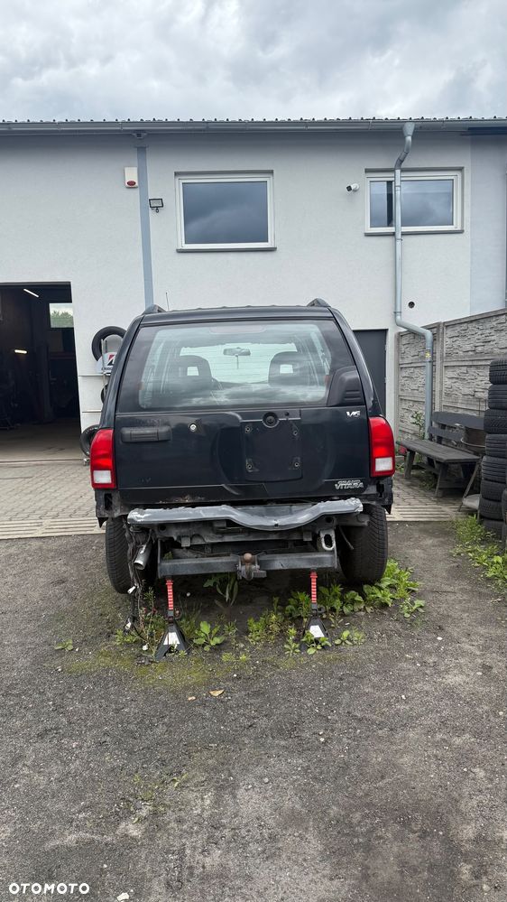 Suzuki Grand Vitara - 9