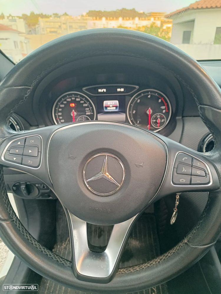 Mercedes-Benz A 180 d - 7