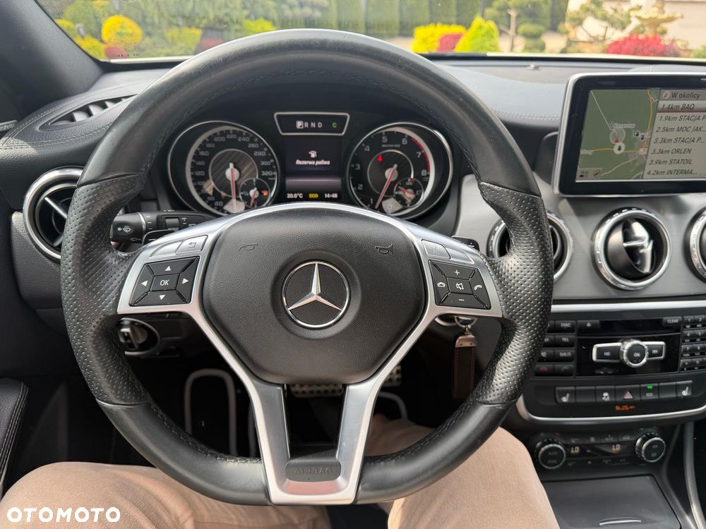 Mercedes-Benz GLA 45 AMG 4Matic 7G-DCT - 8