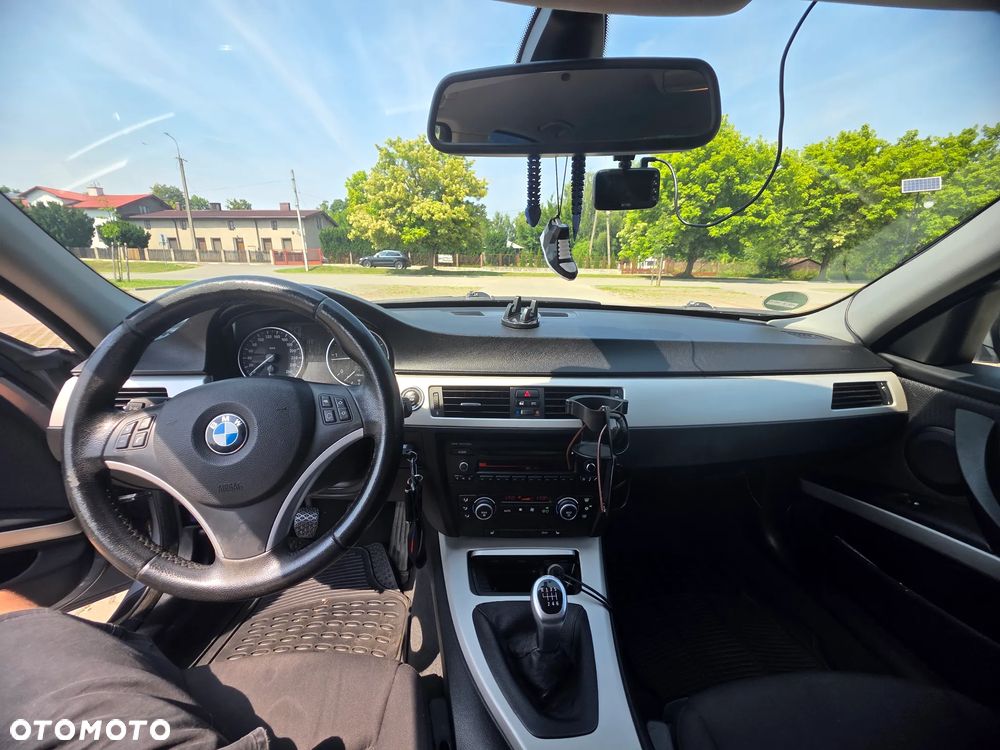 BMW Seria 3 - 13