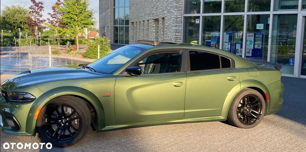 Dodge Charger 6.4 Scat Pack Widebody - 3