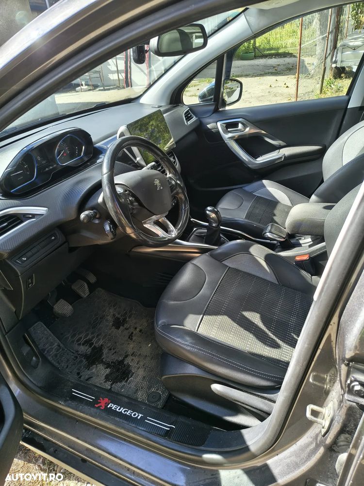 Peugeot 2008 1.6 VTi Active - 8