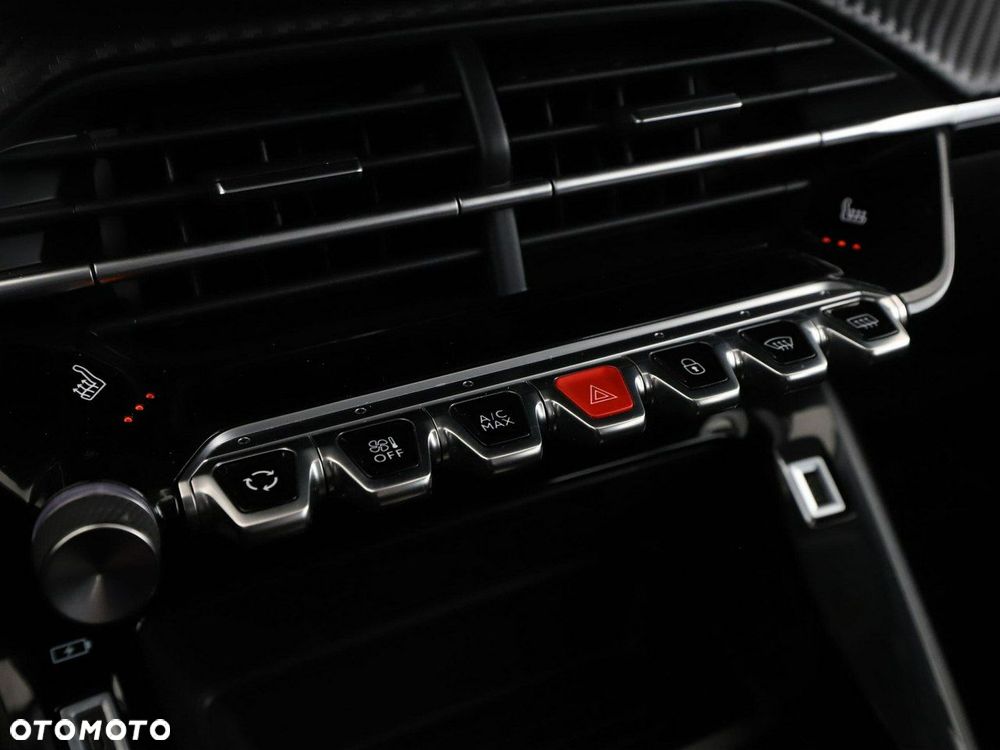 Peugeot 2008 PureTech 130 EAT8 Allure - 28