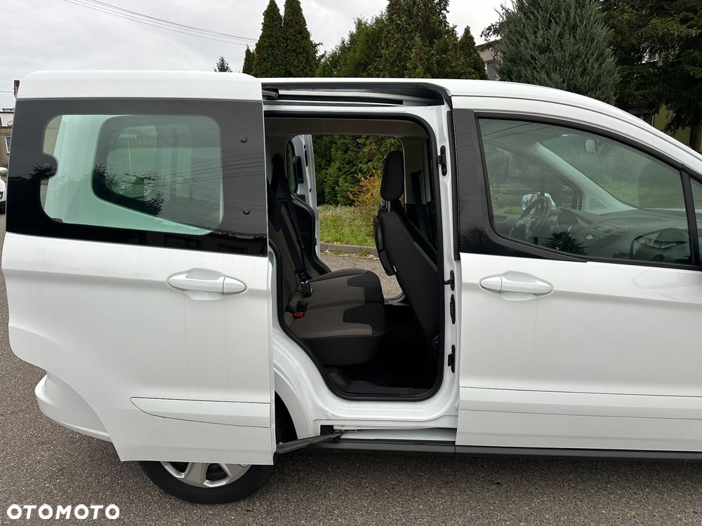 Ford Tourneo Courier 1.0 EcoBoost Ambiente - 8