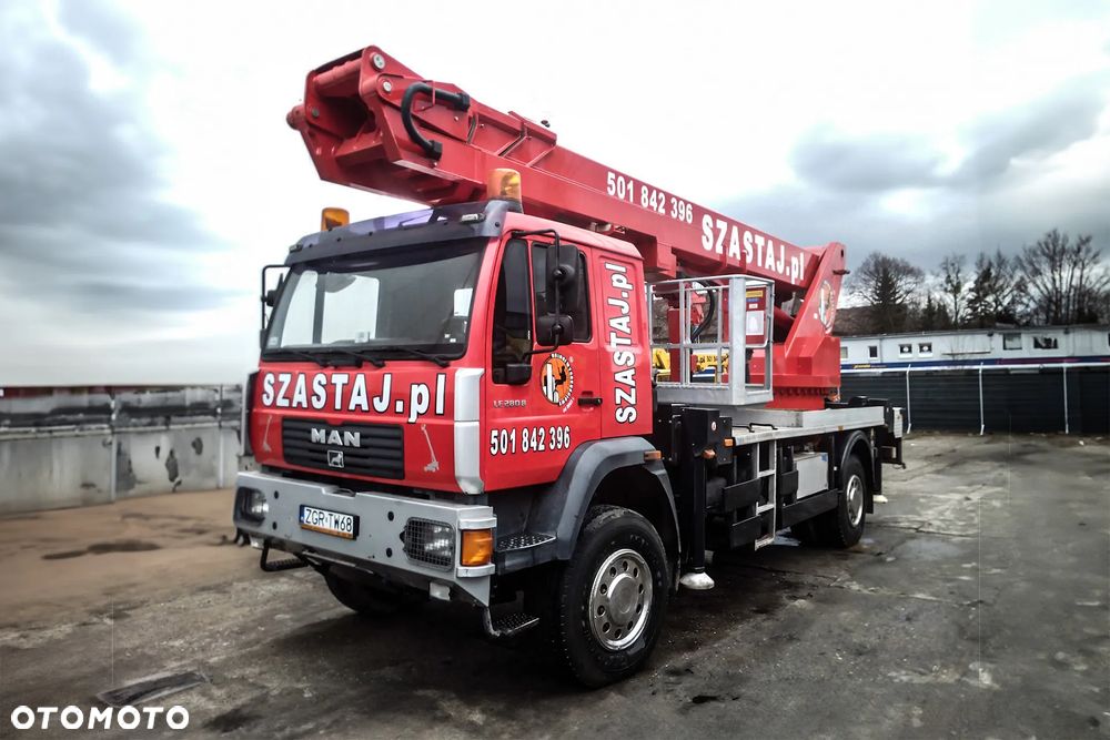 MAN Podnośnik Koszowy Wumag WT 355 4x4  - 35 Metrów w Górę 25 Metrów w Bok Pilot Palfinger Udźwig 400 kg Multitel GSR Ruthmann - 2