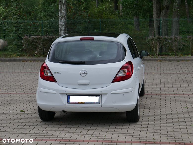 Opel Corsa 1.4 16V Innovation - 4