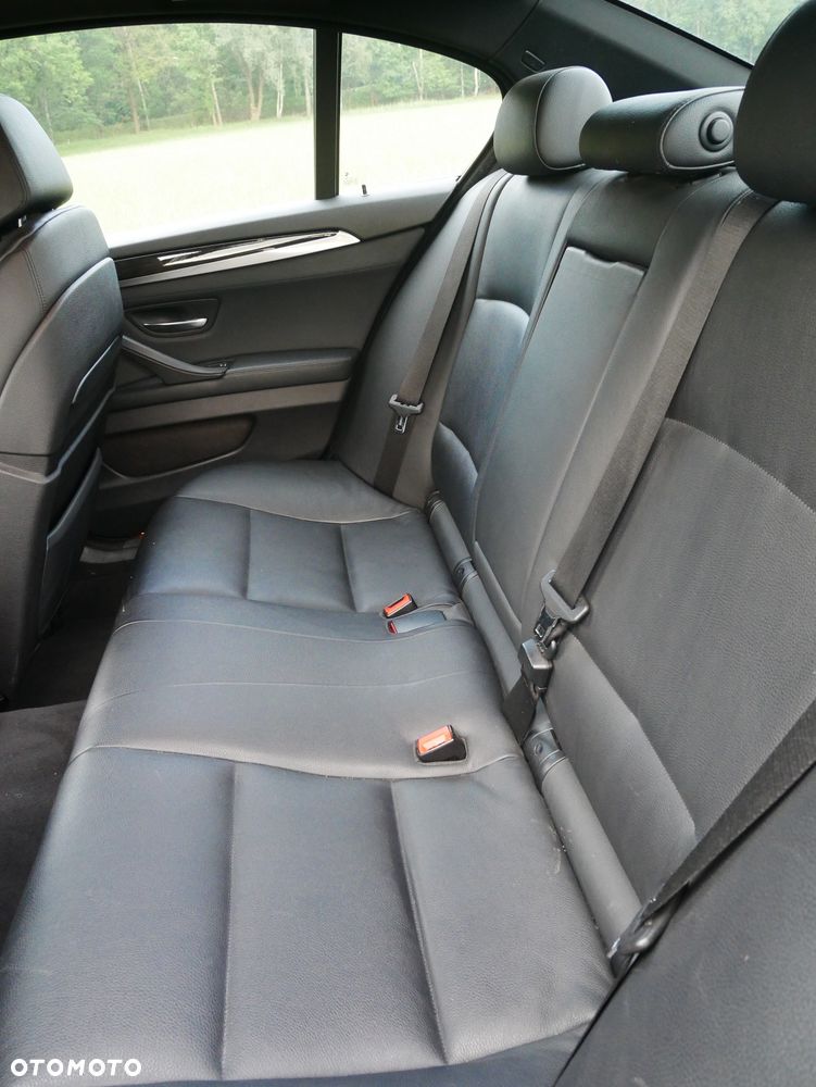 BMW Seria 5 - 25