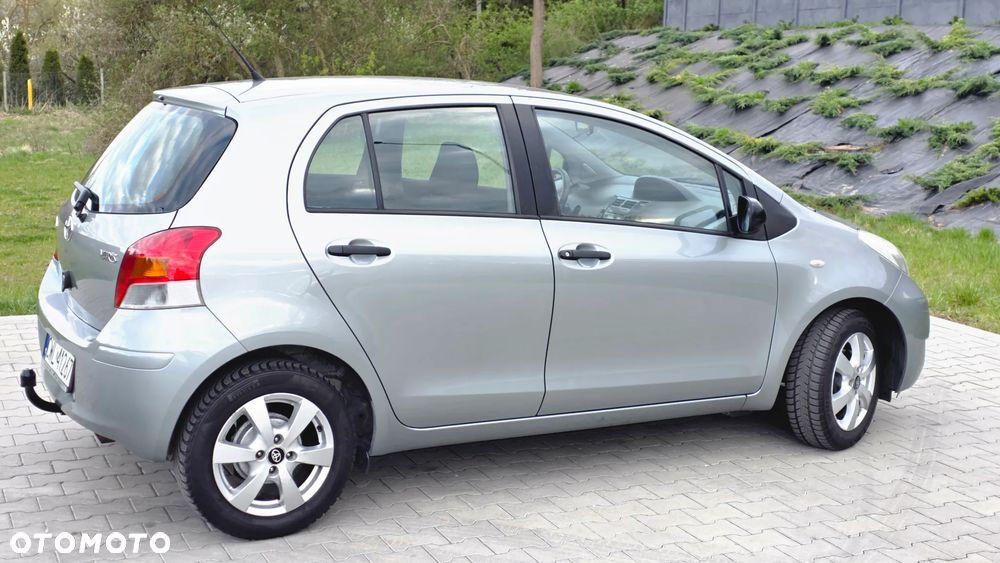 Toyota Yaris 1.33 Prestige - 7