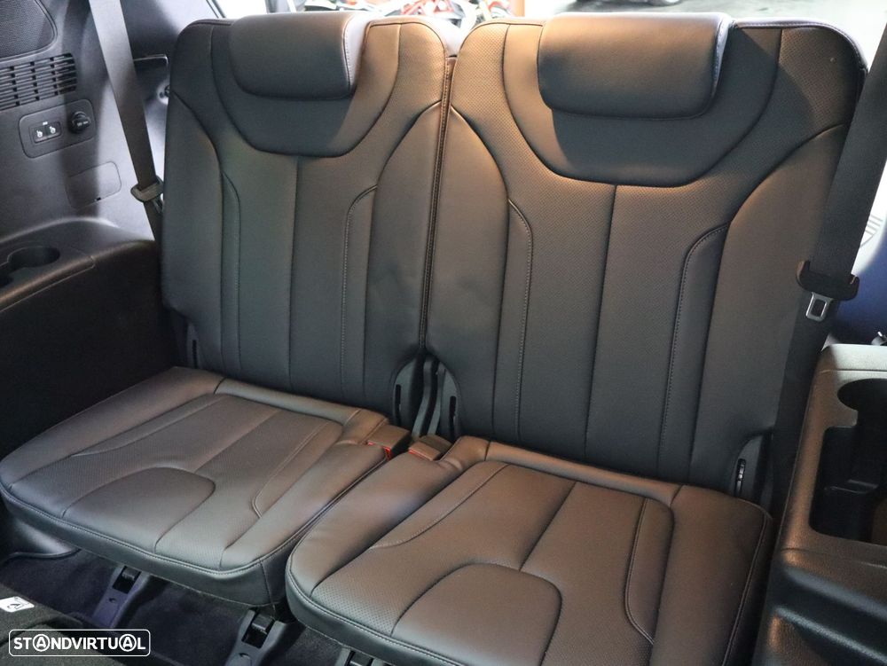 Hyundai Santa Fe 1.6 T-GDI PHEV Calligraphy Pack - 10