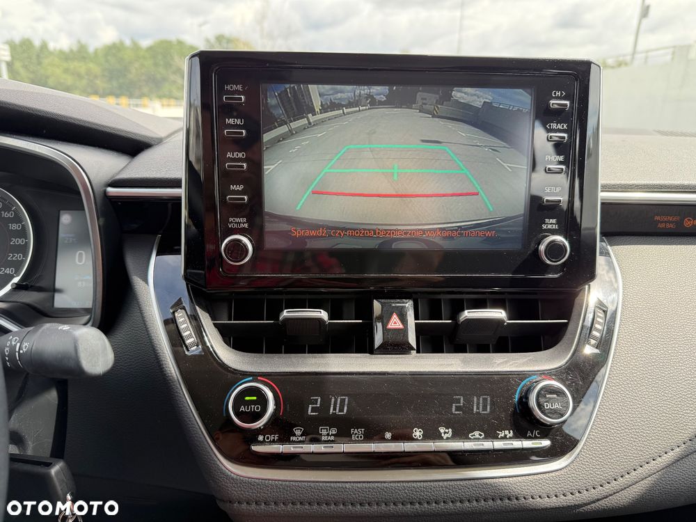 Toyota Corolla 1.5 Comfort - 18