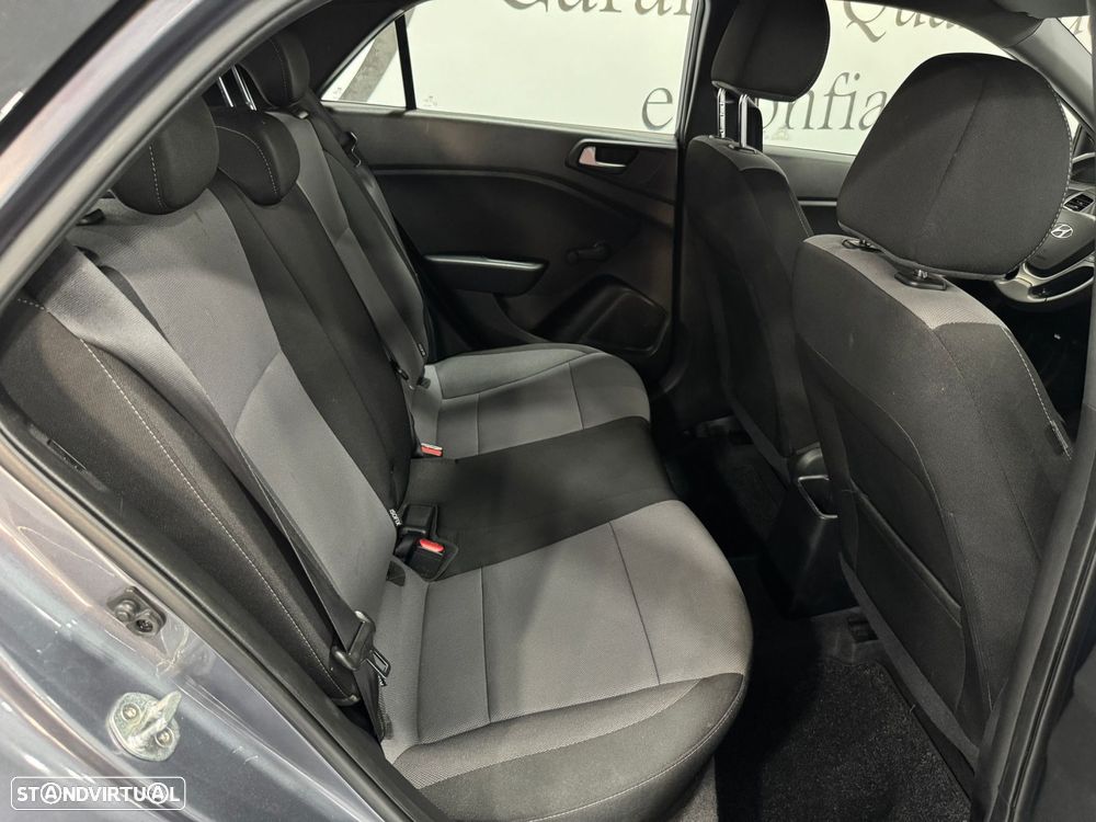 Hyundai i20 1.2 Access+Bluetooth - 36