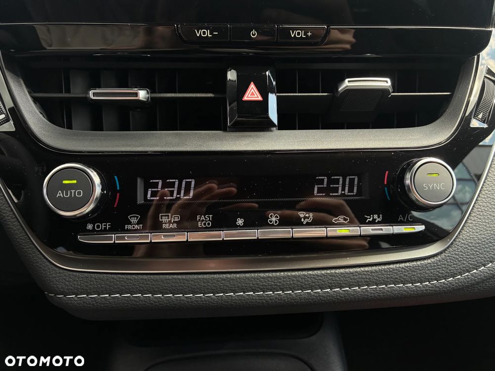 Toyota Corolla 2.0 Hybrid Comfort - 19