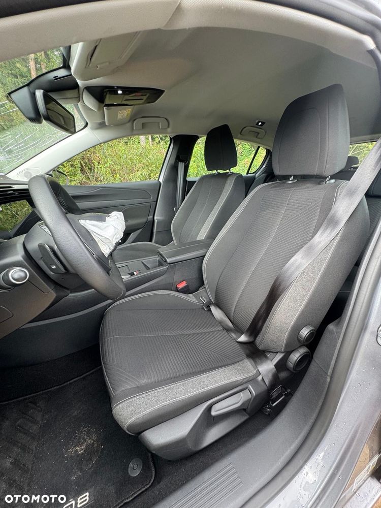 Peugeot 308 1.2 PureTech Allure S&S EAT8 - 11