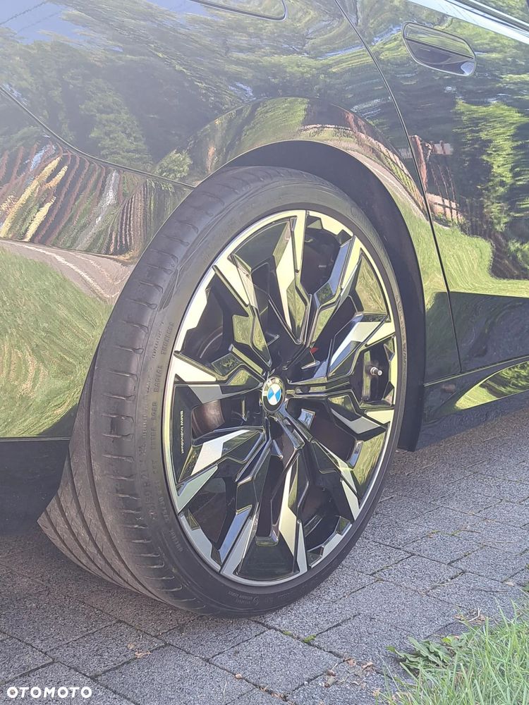 BMW Seria 5 520d mHEV M Sport - 18