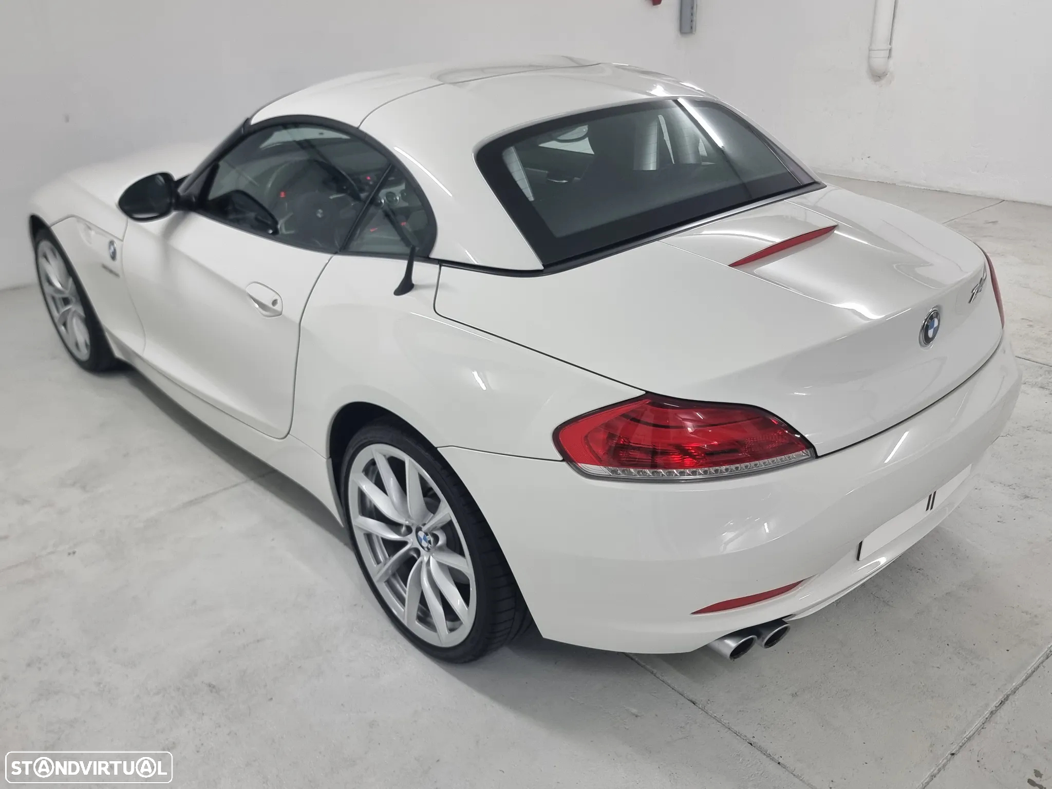 BMW Z4 23 i - 21