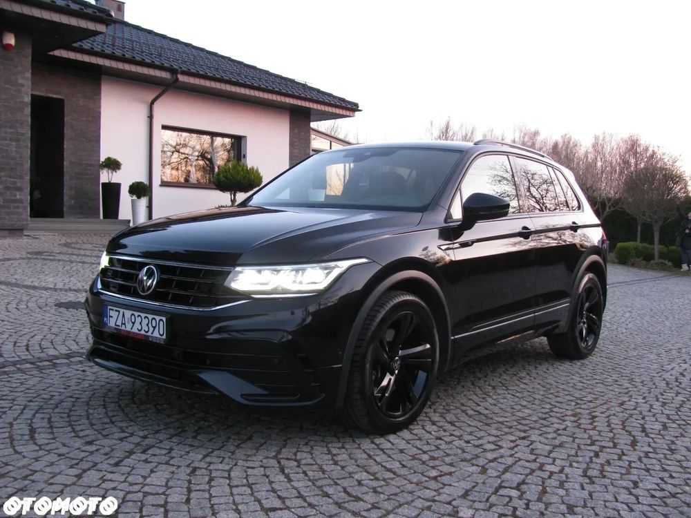 Volkswagen Tiguan 2.0 TDI SCR 4MotION DSG R-Line - 34
