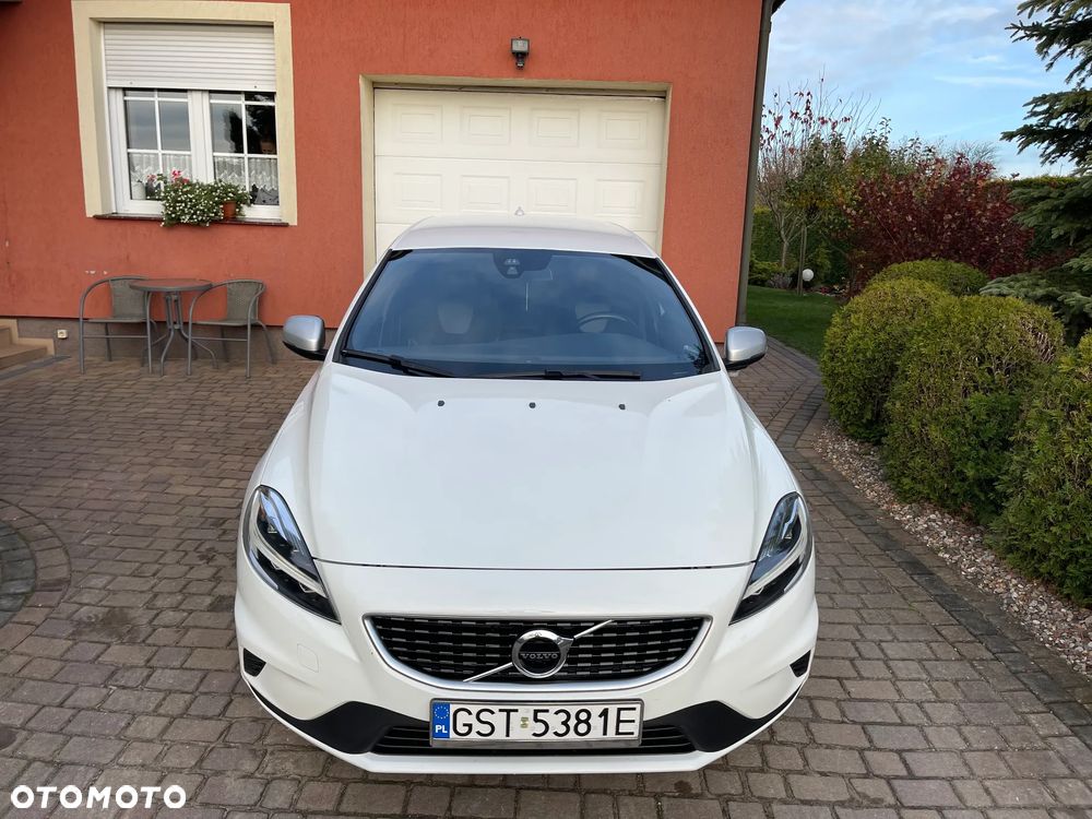 Volvo V40 T3 Drive-E R-Design Kinetic - 4