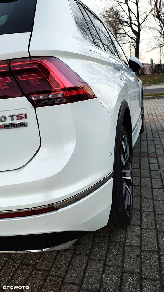 Volkswagen Tiguan - 11