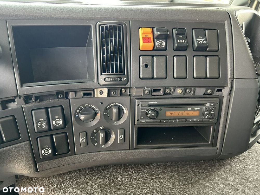 Volvo FM 330 E5 20.1t - 15