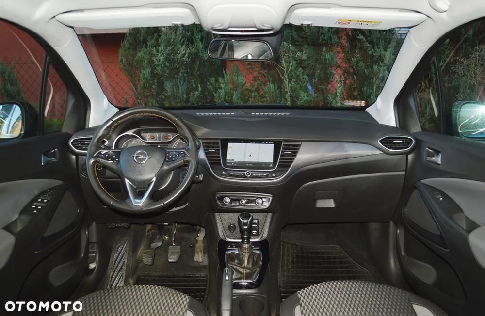 Opel Crossland X - 26