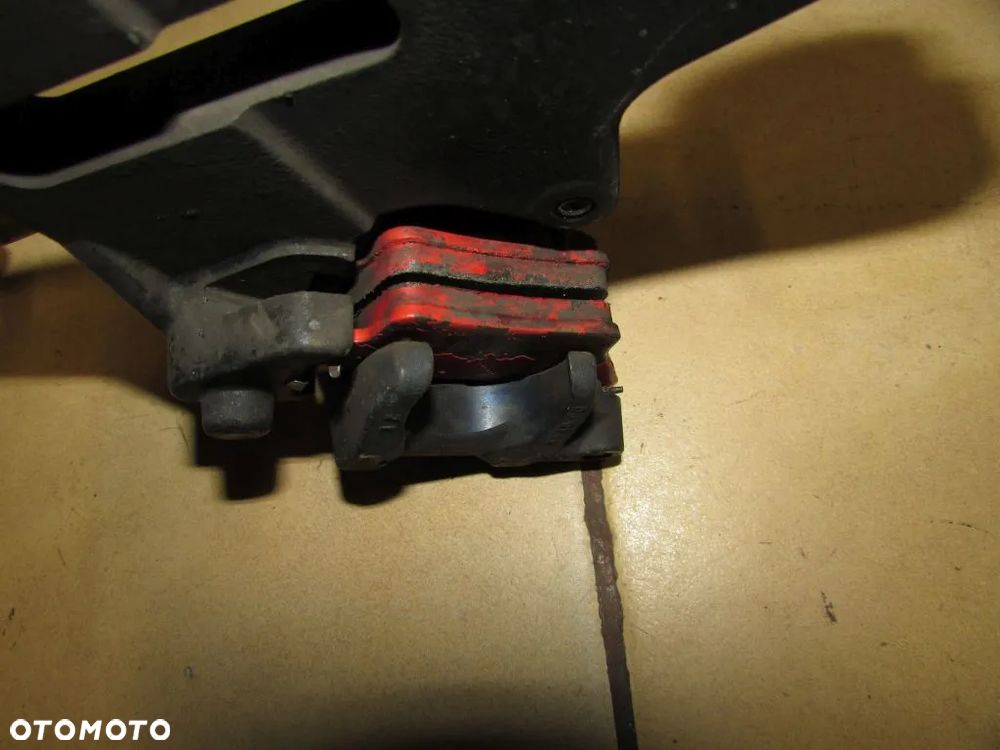 APRILIA PEGASO 650 i.e. 01-04 zacisk hamulcowy tył Brembo - 2
