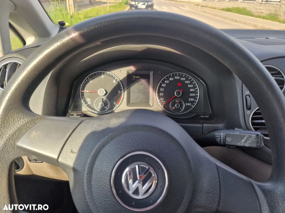 Volkswagen Golf Plus - 15