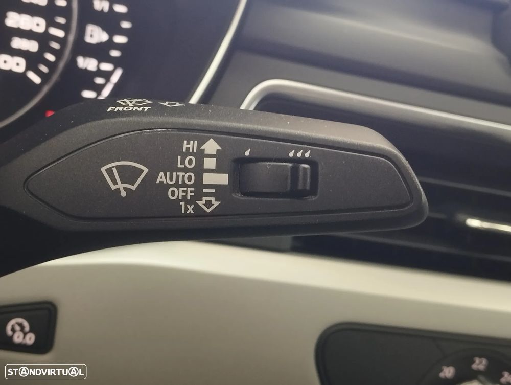 Audi A4 40 TDI S tronic - 20