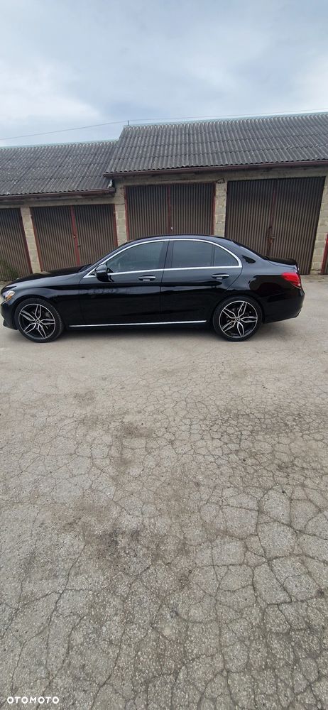 Mercedes-Benz Klasa C 300 7G-TRONIC Exclusive - 5