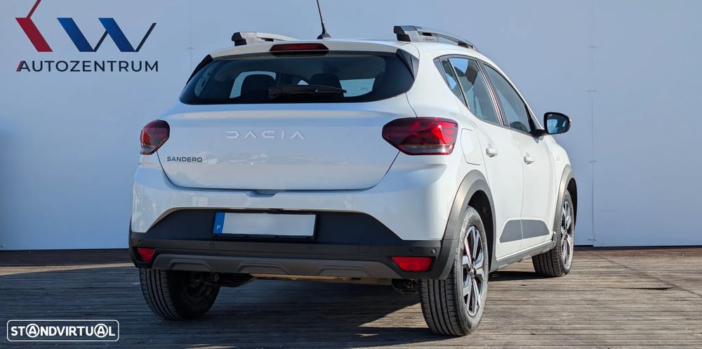 Dacia Sandero - 4