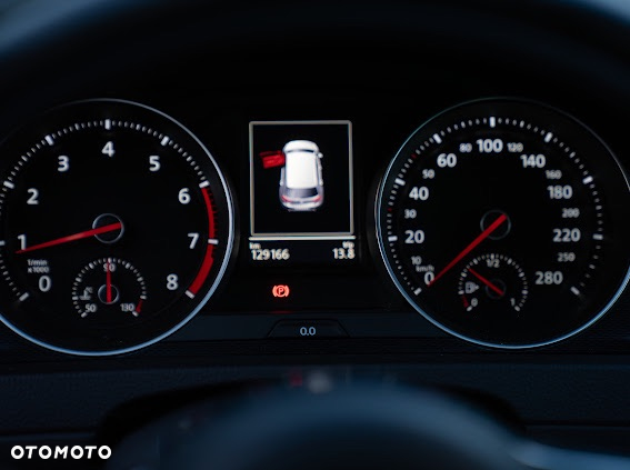 Volkswagen Golf - 17