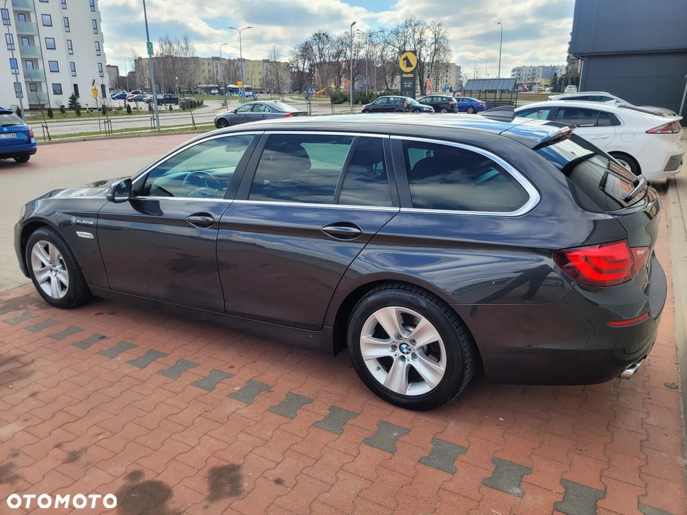 BMW Seria 5 520d xDrive - 3