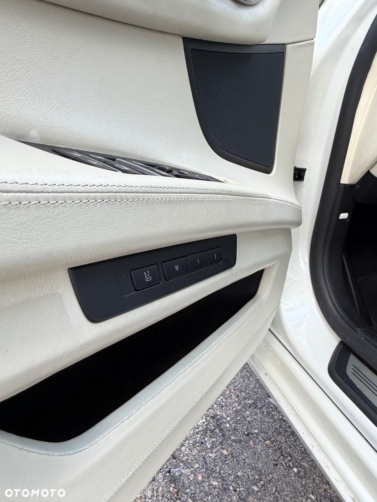 BMW Seria 7 760Li - 13
