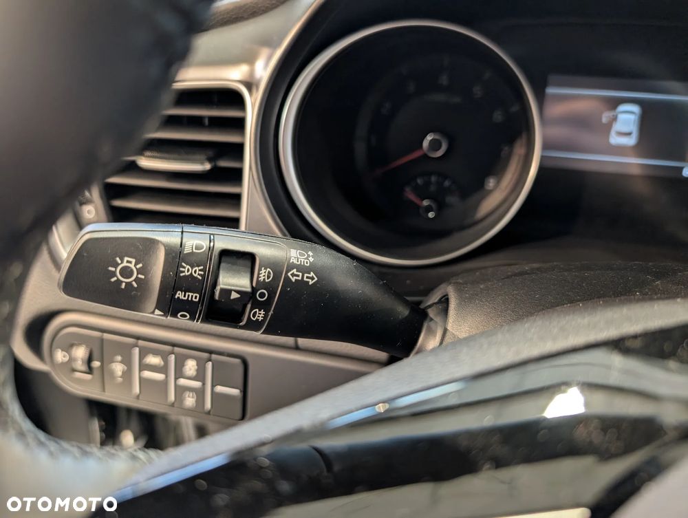 Kia XCeed 1.6 T-GDI M DCT - 16