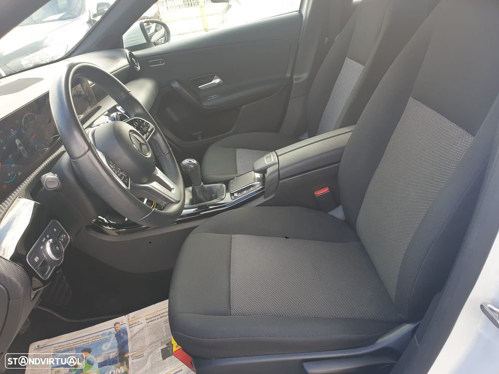 Mercedes-Benz A 180 d Progressive - 17