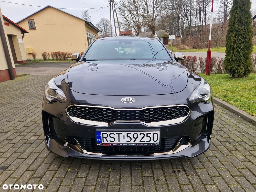 Kia Stinger 2.2 CRDI GT Line - 8
