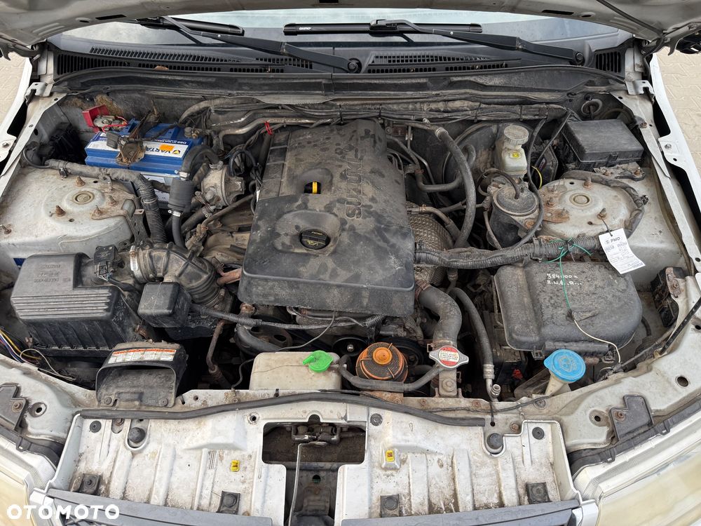 Suzuki Grand Vitara 2.0 De Luxe - 19