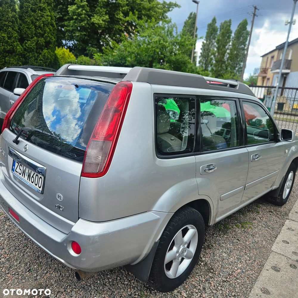 Nissan X-Trail 2.2 dCi Elegance - 5