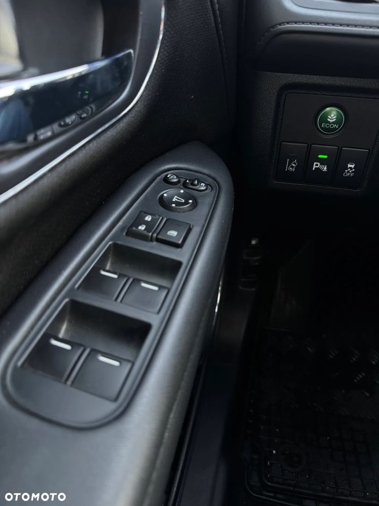 Honda HR-V 1.5 Executive (ADAS) CVT - 12