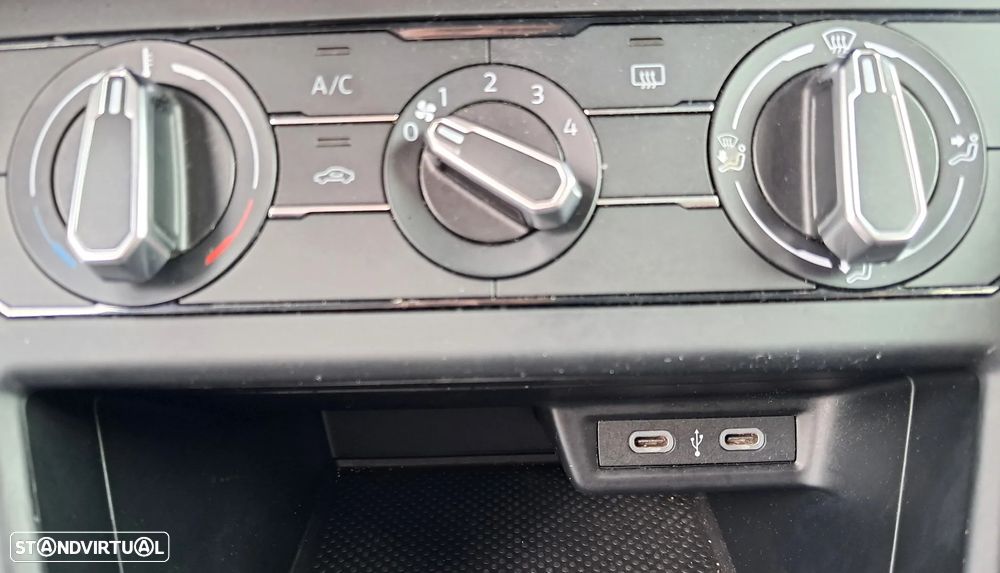 VW Polo 1.0 TSI Urban - 8