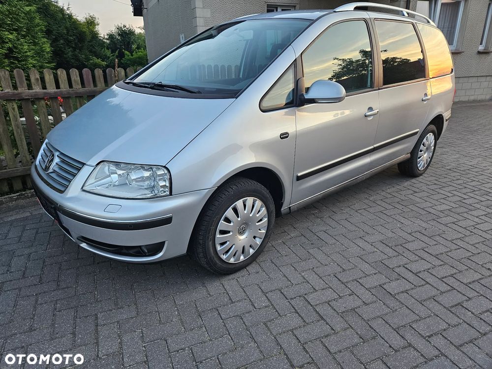 Volkswagen Sharan 1.9 TDI 4Motion Comfortline - 1