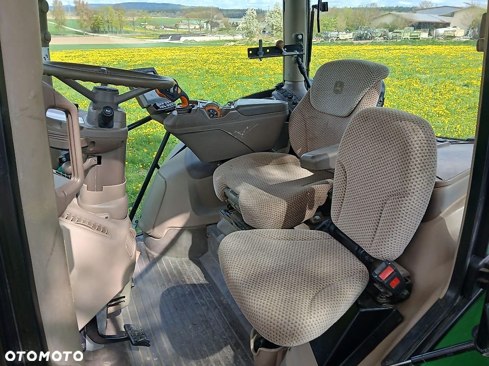 John Deere 6175R - 19