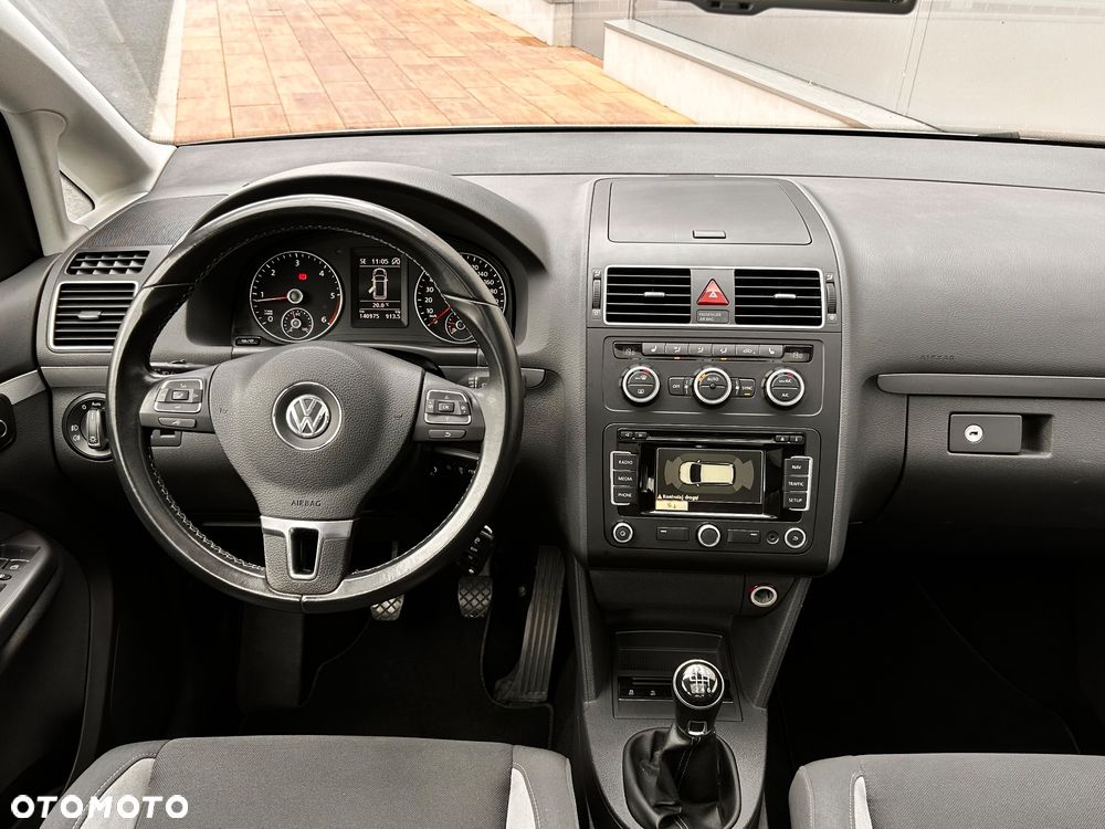 Volkswagen Touran 1.6 TDI DPF Highline - 25