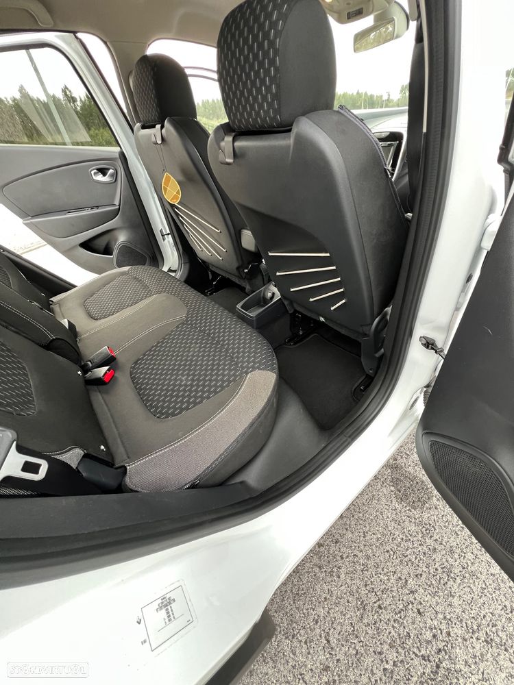 Renault Captur 0.9 TCE Exclusive - 24